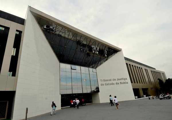 TJ-BA inicia processo para implantação de juiz de garantias