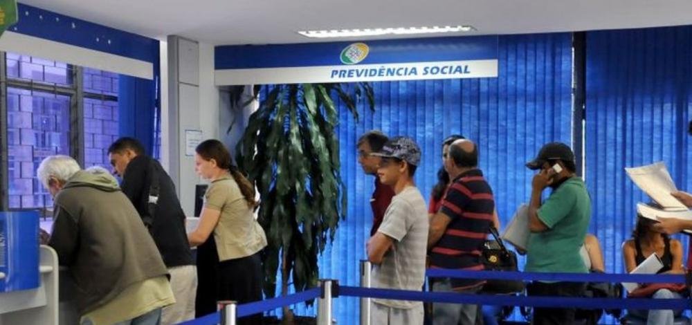 Veja a idade mínima da aposentadoria do INSS em 2020