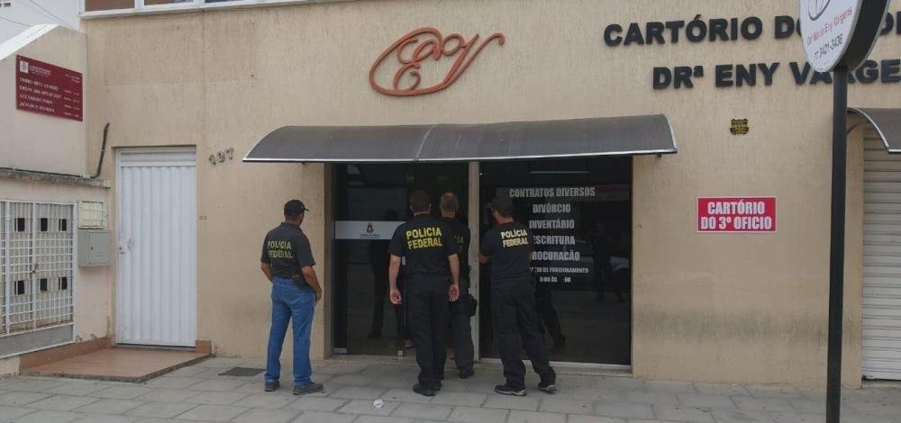 PF deflagra operação contra suposto esquema de fraudes praticado por casal de ex-juízes