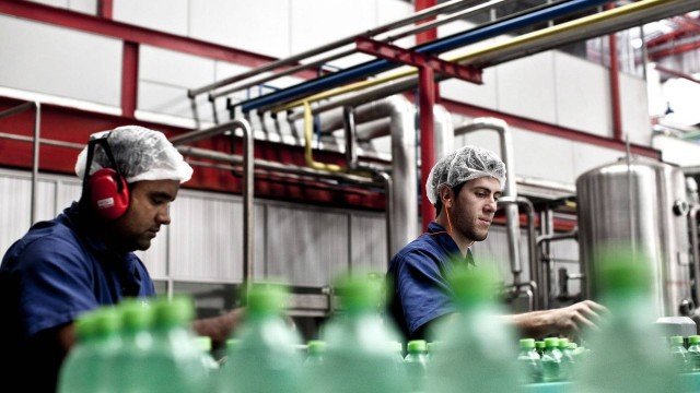Cervejaria oferece oportunidades de emprego em cidades da Bahia e Pernambuco