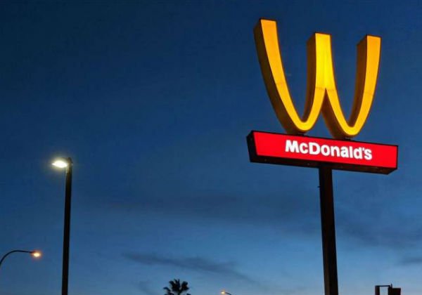 Após surto de coronavírus, McDonald’s fecha 300 restaurantes na China