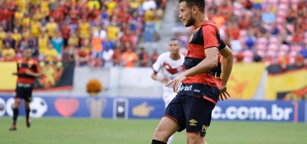 Em clássico rubro-negro, Vitória e Sport empatam na Arena Pernambuco