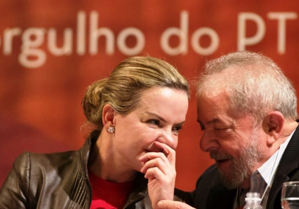 ‘Viciado em mentir’, afirma PT após ataque de Bolsonaro a Rui Costa