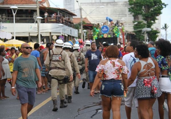 PM aborda mais de 1,3 milhão de pessoas nos portais de segurança
