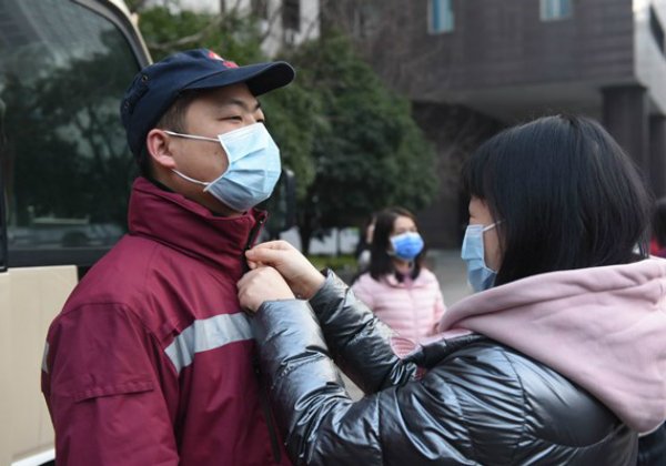 China registra mais 29 mortes por coronavírus, menor balanço desde janeiro