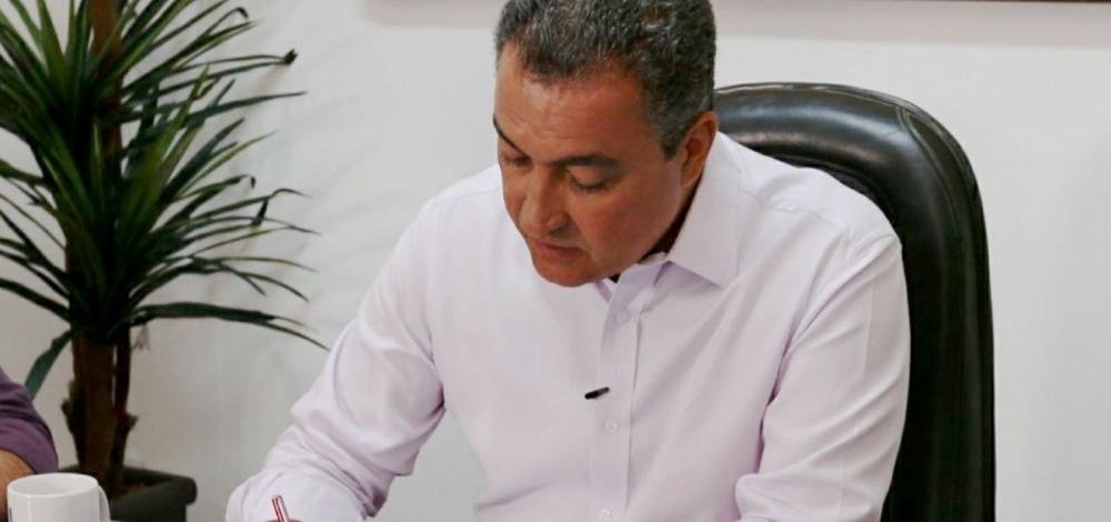 Governadores do Nordeste articulam reunião com senadores para discutir Bolsa Família