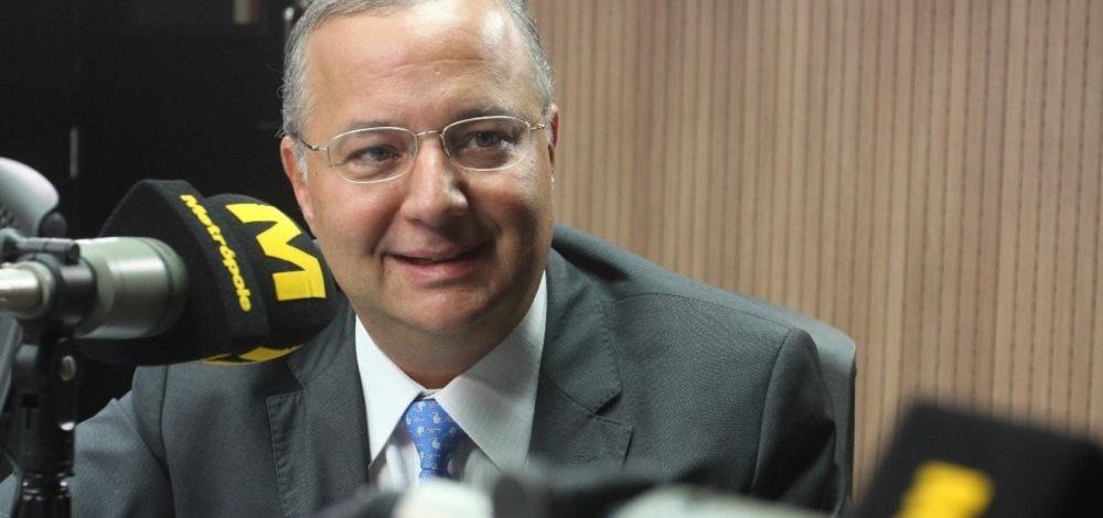 Paciente com coronavírus na Bahia não apresenta mais sintomas da doença, diz Sesab