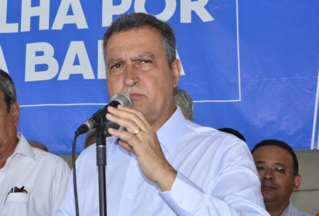 Rui Costa diz que professor da Bahia tem segundo melhor salário do Brasil