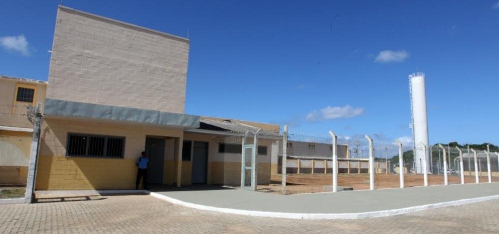 Agentes vão pedir suspensão de visitar a presos para conter covid-19