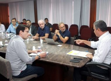 Rui defende suspensão de transportes e diz que vai à Justiça contra MP