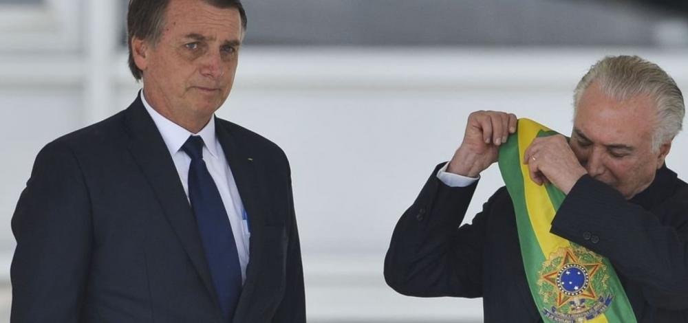 Em ligação, Temer sugeriu a Bolsonaro decreto de isolamento social por dez dias