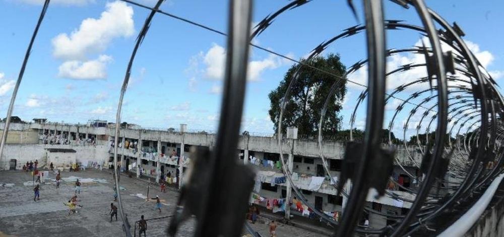 Ministério da Justiça estima que 30 mil presos saíram de prisões devido à pandemia do coronavírus