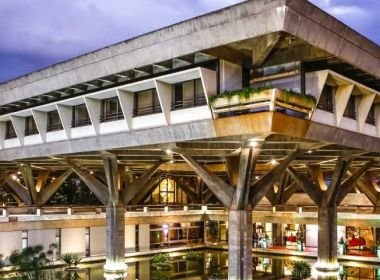 Embaixada recomenda que italianos que estão no Brasil retornem imediatamente