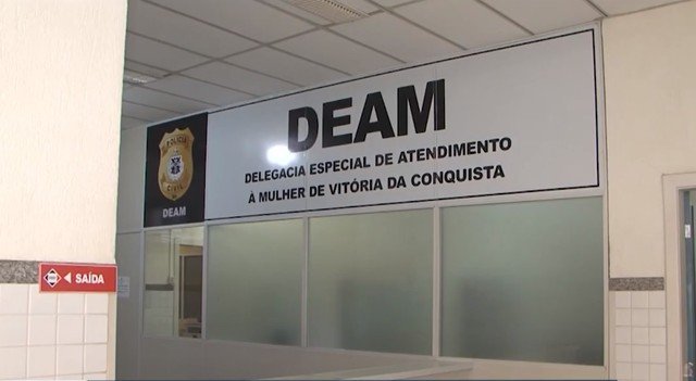 Defesa de ginecologista suspeito de abusar de pacientes diz que acusações são mentirosas