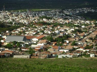 Itapetinga: Idoso que morreu de covid-19 tem sepultamento com caixão aberto