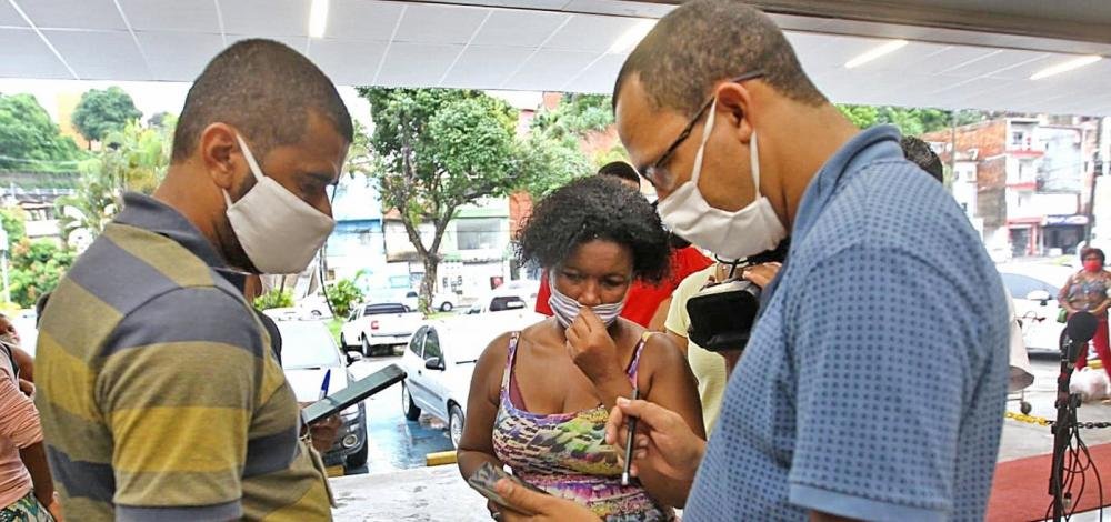 Mais de 229 mil estudantes baianos já receberam o vale-alimentação