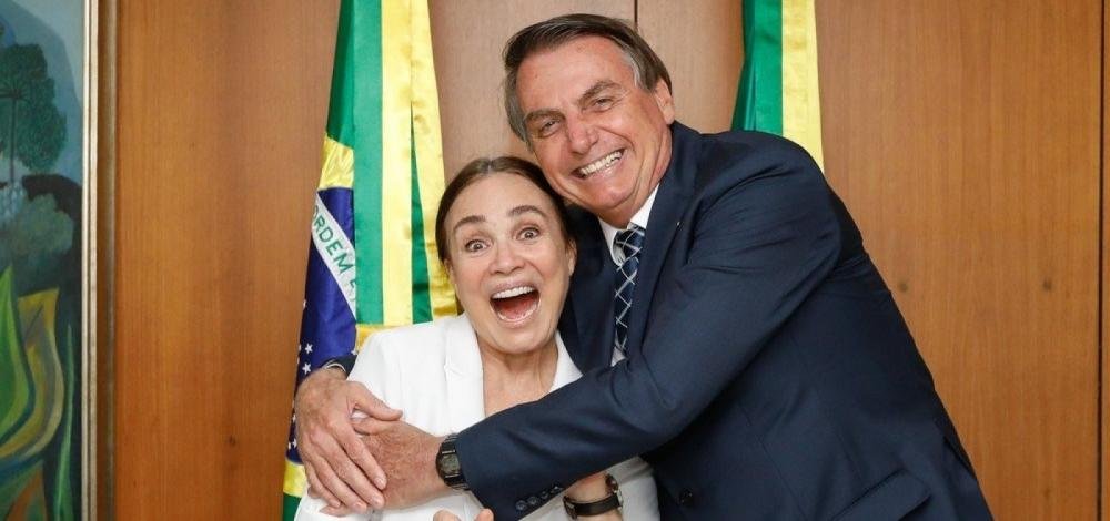'Acho que ele está me dispensando', diz Regina Duarte sobre Bolsonaro
