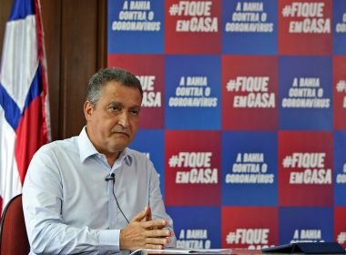 Rui anuncia 'auxílio' de R$ 500 a pessoas com Covid-19 para frear disseminação do vírus