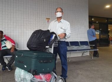 Companhias aéreas passam a cobrar uso de máscaras por passageiros