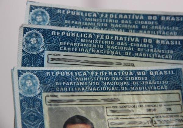 Detran-BA retoma renovação da CNH por agendamento no SAC digital