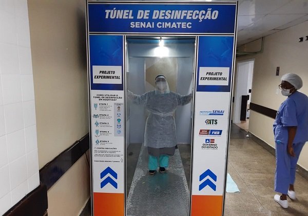 Anvisa faz alerta sobre túneis e câmaras de desinfecção de pessoas