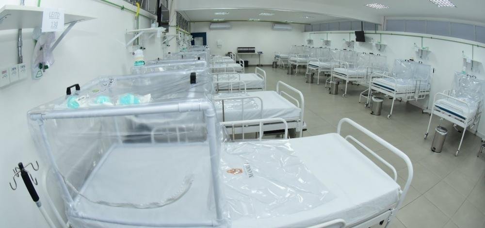 Número de mortos por coronavírus no Brasil cresce 50% em uma semana