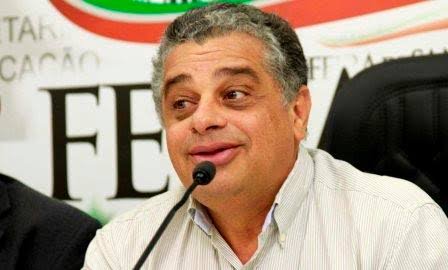 Ex-prefeito de Feira testa positivo para Covid-19