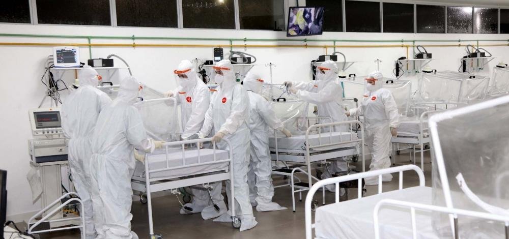 Dados do governo apontam mais 9.420 mortes por coronavírus no país