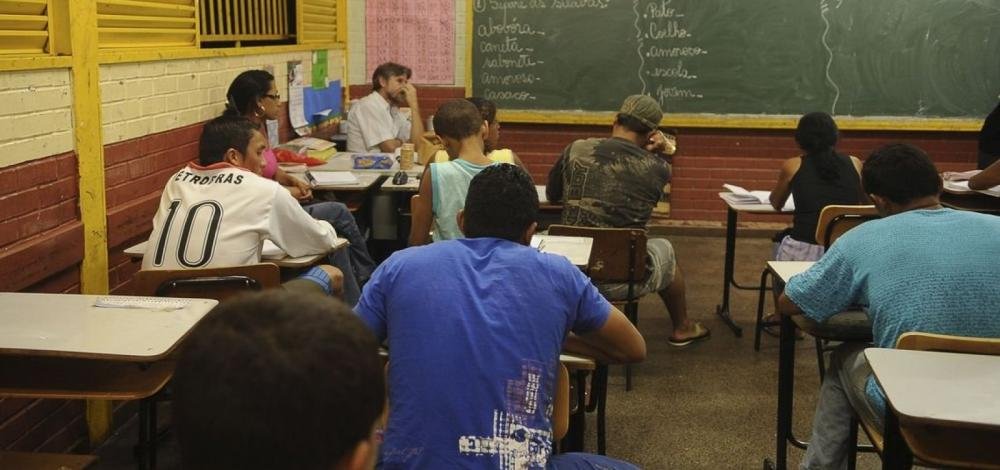 Inep demite dois servidores por quebra de protocolo de segurança no Encceja