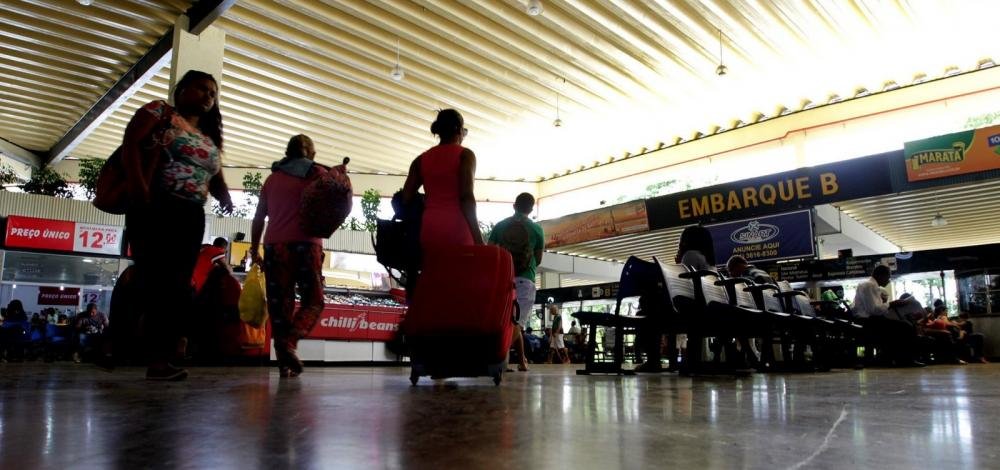 Bahia tem mais três municípios com transporte suspenso; total chega a 319