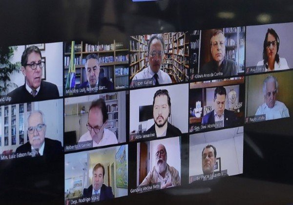 Rodrigo Maia defende ampliação da propaganda eleitoral na TV e no rádio