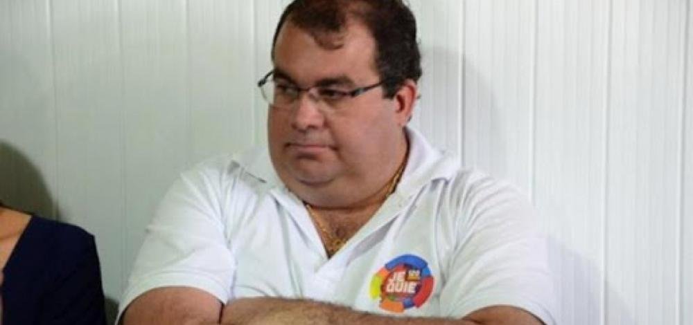 Após Câmara Municipal afastar prefeito de Jequié, Justiça determina retorno ao cargo