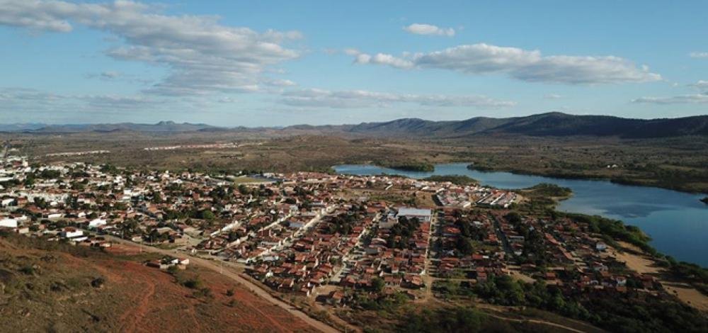 Após Rui anunciar toque de recolher, prefeitura de Itaberaba decreta lockdown