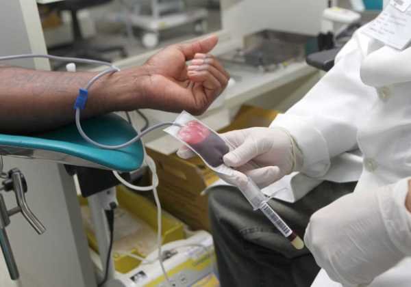 Com queda de doações na pandemia, estoque de sangue da Hemoba está em nível crítico