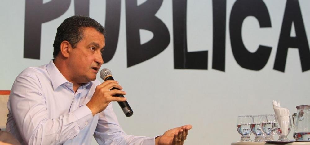 Governo não garante prorrogação do vale-alimentação e avalia retorno das aulas