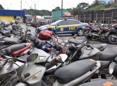 Com lances a partir de R$ 50, PRF faz leilão de veículos sucatas em Paulo Afonso