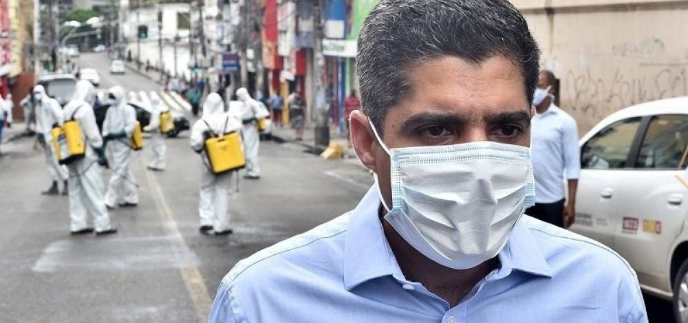 Após dois secretários e Onyx serem infectados, prefeito ACM Neto faz novo exame de Covid-19