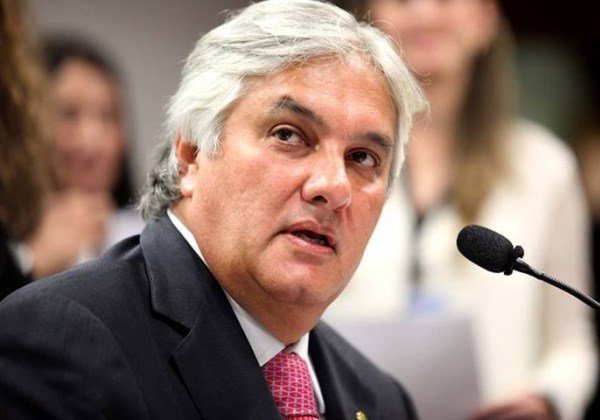 Ex-senador Delcídio do Amaral é internado com coronavírus