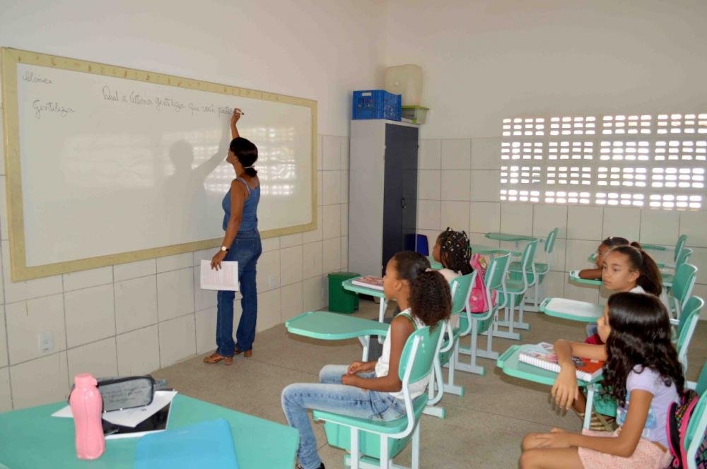 Prefeitura de Feira convoca mais 150 professores para atuar na Rede Municipal