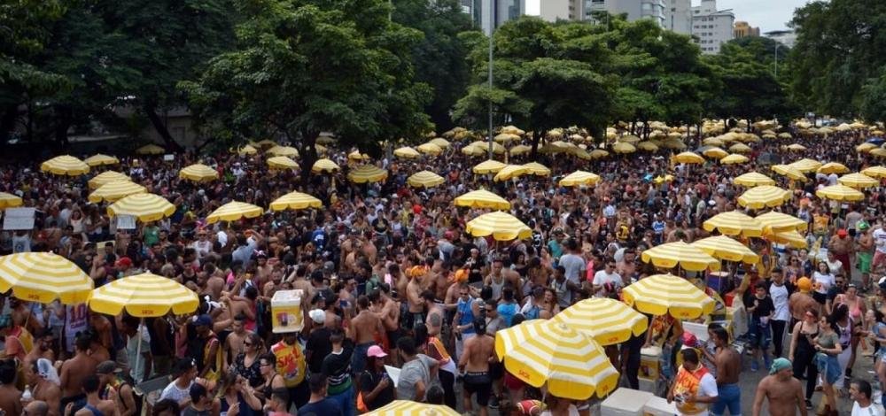 Prefeitura de São Paulo adia carnaval 2021 devido ao coronavírus