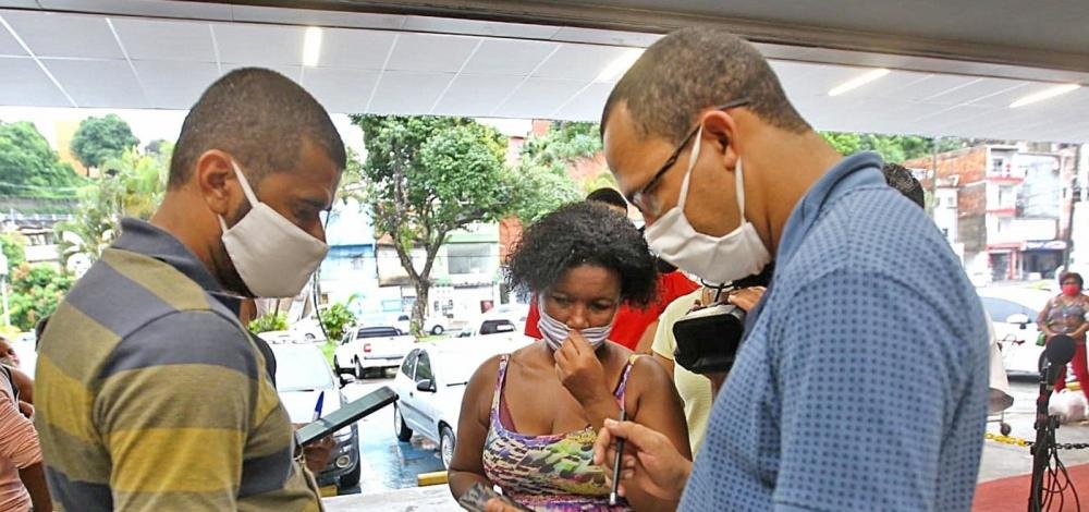 Brasil: cada infectado passou Covid-19 para 3 no início da epidemia no Brasil, diz estudo