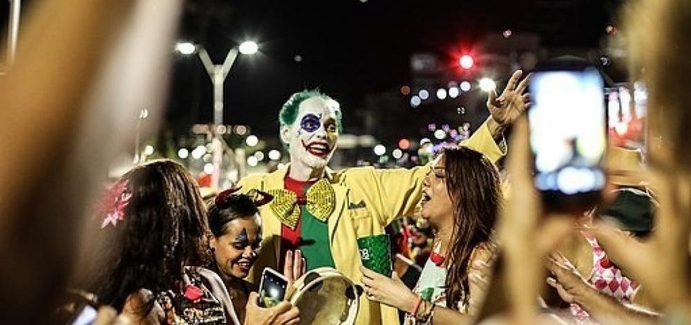 Repasses da Lei Aldir Blanc começam no dia 10, diz secretário