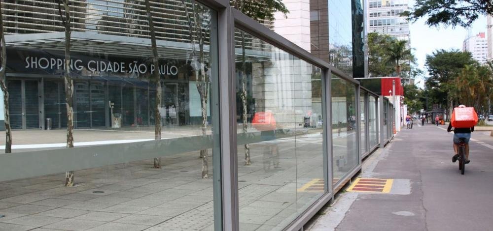 Isolamento no Brasil despenca a 8%, diz Datafolha