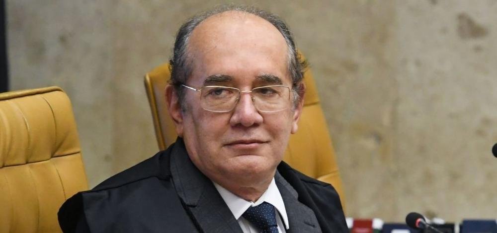 Gilmar Mendes critica ataque de Bolsonaro a repórter: ‘Inadmissível censurar jornalistas’