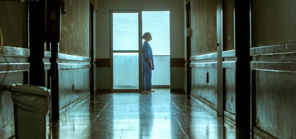 Coronavírus já matou ao menos 244 médicos no Brasil