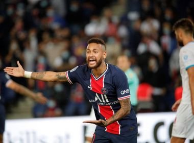 Neymar acusa zagueiro adversário de racismo: 'Arrependimento de não ter dado na cara dele'