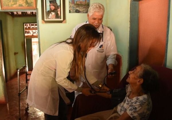 Seis meses após saída dos cubanos, cidades baianas lideram falta de médicos no país