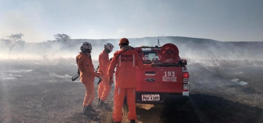 Mais aeronaves são enviadas para ajudar no combate a incêndio no oeste da Bahia