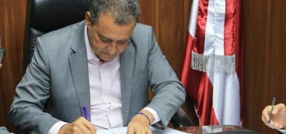 Rui sonda bancos privados para licitar folha do estado, diz coluna