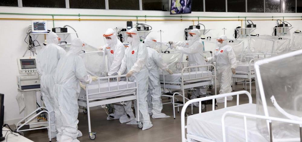 Brasil registra mais de 145 mil mortes e quase 5 milhões de casos de Covid-19, diz consórcio